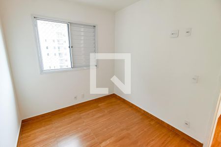 Quarto 1 de apartamento para alugar com 2 quartos, 49m² em Jardim Henriqueta, Taboão da Serra