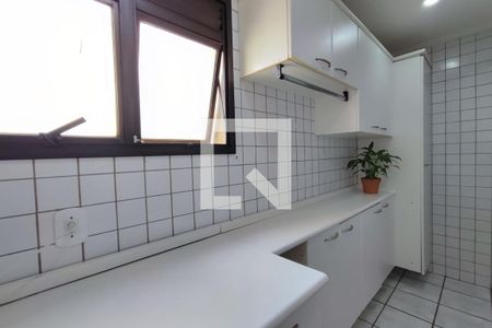 Apartamento à venda com 100m², 3 quartos e 2 vagas Apartamento à venda com 100m², 3 quartos e 2 vagasÁrea de Serviço - Despensa