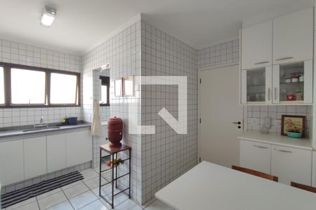 Apartamento à venda com 100m², 3 quartos e 2 vagas Apartamento à venda com 100m², 3 quartos e 2 vagasCozinha