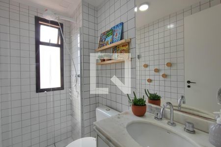 Apartamento à venda com 100m², 3 quartos e 2 vagasBanheiro Social