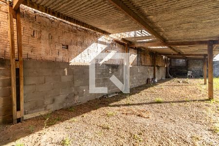 Casa à venda com 480m², 4 quartos e 8 vagas Casa à venda com 480m², 4 quartos e 8 vagasGaragem