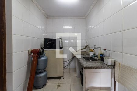Casa à venda com 480m², 4 quartos e 8 vagas Casa à venda com 480m², 4 quartos e 8 vagasÁrea de Serviço