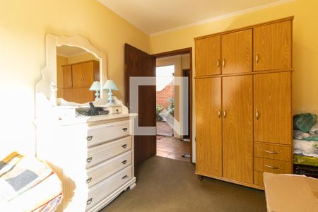 Casa à venda com 480m², 4 quartos e 8 vagas Casa à venda com 480m², 4 quartos e 8 vagasQuarto 4