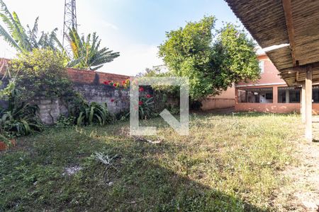 Casa à venda com 480m², 4 quartos e 8 vagas Casa à venda com 480m², 4 quartos e 8 vagasQuintal