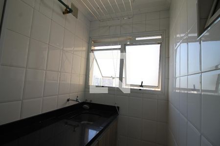 Apartamento para alugar com 67m², 3 quartos e 1 vagaÁrea de Serviço