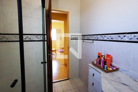 Apartamento à venda com 79m², 2 quartos e 1 vaga Apartamento à venda com 79m², 2 quartos e 1 vagaBanheiro