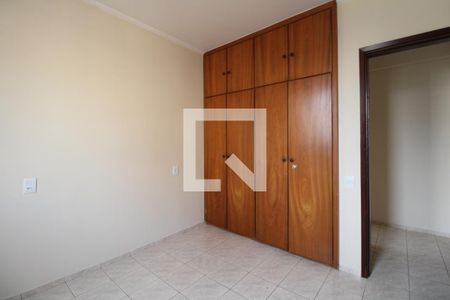 Apartamento à venda com 97m², 3 quartos e 1 vagaQuarto 2