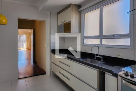 Apartamento à venda com 97m², 3 quartos e 2 vagasCozinha
