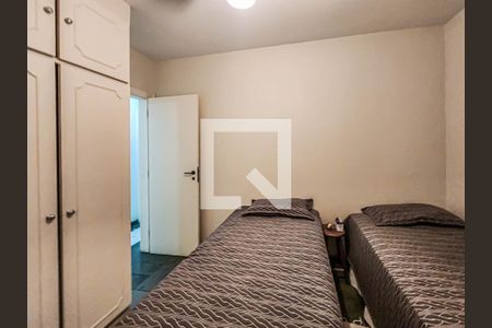 Apartamento para alugar com 120m², 3 quartos e 2 vagasQuarto 2