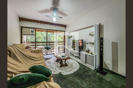 Sala de apartamento para alugar com 3 quartos, 120m² em Barra Funda, Guarujá