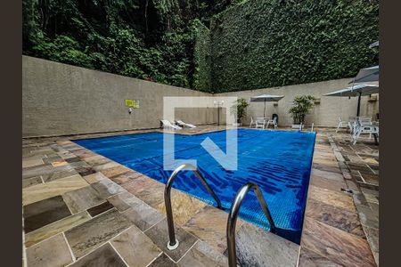 Apartamento para alugar com 120m², 3 quartos e 2 vagasÁrea comum - Piscina