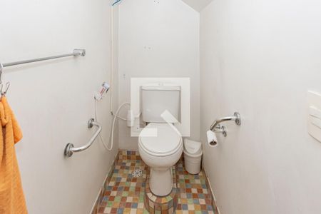 Lavabo de casa à venda com 4 quartos, 160m² em Cambuci, São Paulo