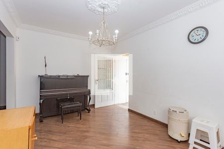 Sala de casa à venda com 4 quartos, 160m² em Cambuci, São Paulo