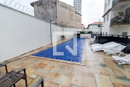 Apartamento para alugar com 170m², 2 quartos e 1 vagaÁrea comum - Piscina