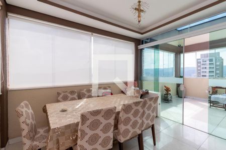 Apartamento para alugar com 170m², 2 quartos e 1 vagaSala de Jantar