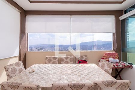 Apartamento para alugar com 170m², 2 quartos e 1 vagaSala de Jantar