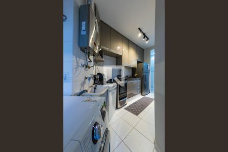 Apartamento à venda com 66m², 2 quartos e 1 vagaÁrea de Serviço