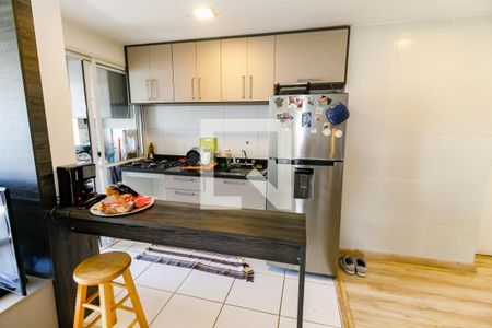 Apartamento para alugar com 75m², 2 quartos e 1 vaga Apartamento para alugar com 75m², 2 quartos e 1 vagaCozinha - Armários