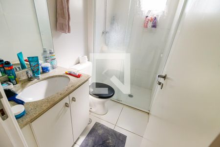 Apartamento para alugar com 75m², 2 quartos e 1 vaga Apartamento para alugar com 75m², 2 quartos e 1 vagaBanheiro da Suíte