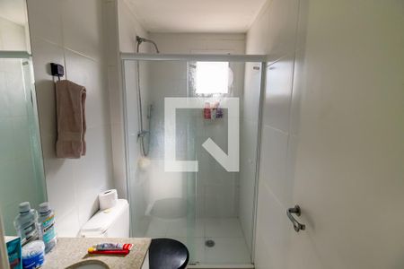 Apartamento para alugar com 75m², 2 quartos e 1 vaga Apartamento para alugar com 75m², 2 quartos e 1 vagaBanheiro da Suíte