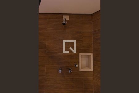 Apartamento para alugar com 65m², 2 quartos e 1 vaga Apartamento para alugar com 65m², 2 quartos e 1 vagaBanheiro
