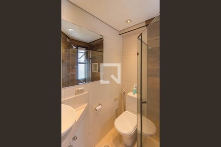 Apartamento para alugar com 65m², 2 quartos e 1 vaga Apartamento para alugar com 65m², 2 quartos e 1 vagaBanheiro da Suíte