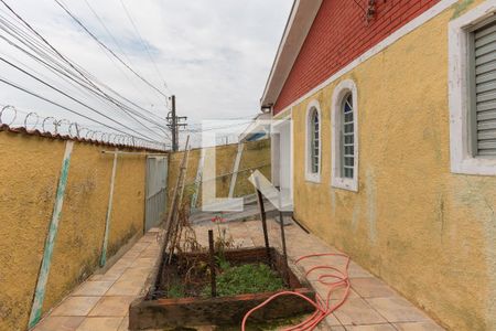 Casa à venda com 300m², 3 quartos e 1 vaga Casa à venda com 300m², 3 quartos e 1 vagaGaragem
