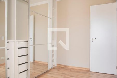 Casa de condomínio à venda com 162m², 3 quartos e 2 vagasQuarto 2