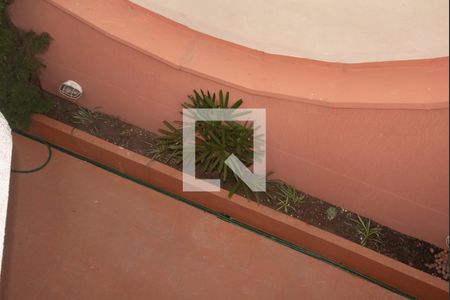 Casa de condomínio à venda com 162m², 3 quartos e 2 vagasVista do Quarto 2