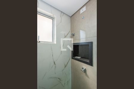 Apartamento à venda com 69m², 3 quartos e 1 vaga Apartamento à venda com 69m², 3 quartos e 1 vagaBanheiro da Suíte