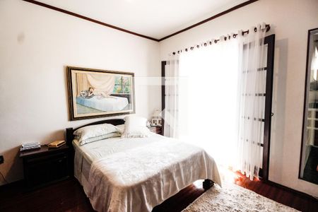 Casa à venda com 269m², 6 quartos e 3 vagas Casa à venda com 269m², 6 quartos e 3 vagasQuarto 3 casa 2