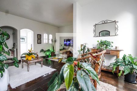 Sala 1 casa 1 de casa à venda com 6 quartos, 269m² em Vila Romero, São Paulo