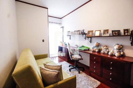 Casa à venda com 269m², 6 quartos e 3 vagas Casa à venda com 269m², 6 quartos e 3 vagasQuarto 2 casa 2