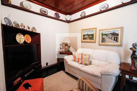 Casa à venda com 269m², 6 quartos e 3 vagas Casa à venda com 269m², 6 quartos e 3 vagasSala casa 2