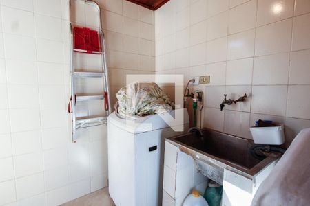 Casa à venda com 269m², 6 quartos e 3 vagas Casa à venda com 269m², 6 quartos e 3 vagasÁrea de serviço