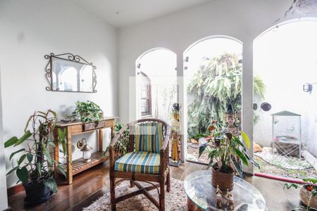 Sala 1 casa 1 de casa à venda com 6 quartos, 269m² em Vila Romero, São Paulo