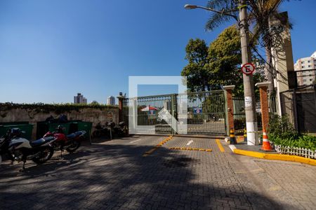 Apartamento para alugar com 53m², 2 quartos e 1 vaga Apartamento para alugar com 53m², 2 quartos e 1 vagaFachada