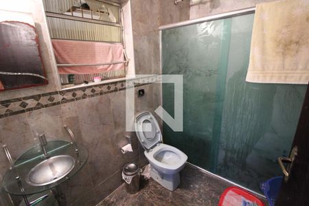 Apartamento à venda com 190m², 3 quartos e 4 vagasBanheiro