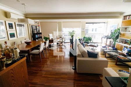 Sala de apartamento para alugar com 3 quartos, 178m² em Jardim Panorama, São Paulo