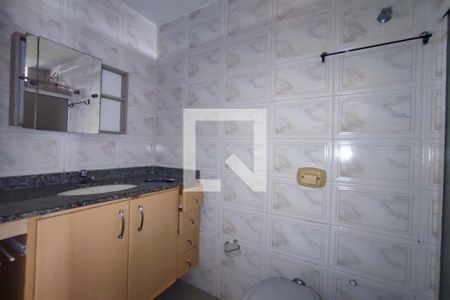 Casa de condomínio à venda com 106m², 2 quartos e 1 vagaBanheiro