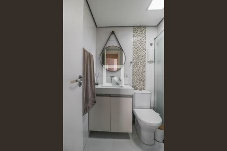 Apartamento à venda com 57m², 2 quartos e 2 vagas Apartamento à venda com 57m², 2 quartos e 2 vagasBanheiro