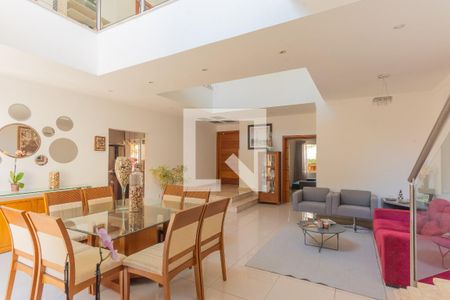 Sala de casa de condomínio à venda com 3 quartos, 268m² em Swiss Park, Campinas