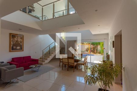 Sala de casa de condomínio à venda com 3 quartos, 268m² em Swiss Park, Campinas