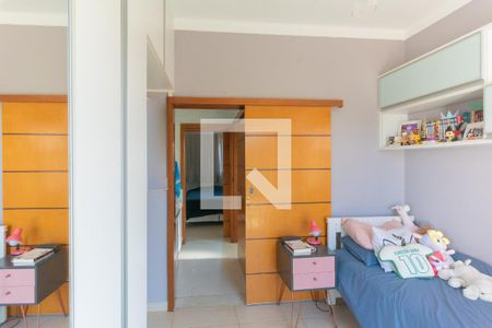 Casa de condomínio à venda com 268m², 3 quartos e 4 vagasSuíte 3