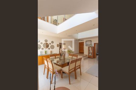 Sala de casa de condomínio à venda com 3 quartos, 268m² em Swiss Park, Campinas