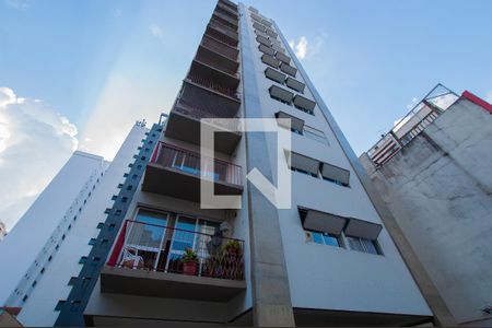 Apartamento para alugar com 80m², 3 quartos e 1 vagaFachada