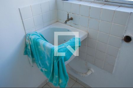 Apartamento para alugar com 80m², 3 quartos e 1 vagaÁrea de Serviço