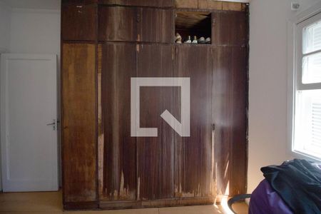 Casa à venda com 180m², 3 quartos e 2 vagas Casa à venda com 180m², 3 quartos e 2 vagasSuíte 2