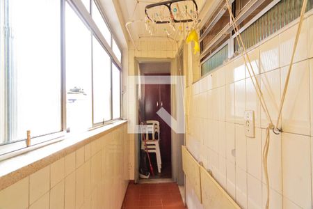 Apartamento para alugar com 66m², 2 quartos e 1 vagaÁrea de Serviço