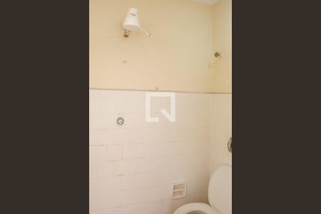 Casa à venda com 263m², 3 quartos e 2 vagas Casa à venda com 263m², 3 quartos e 2 vagasBanheiro de serviço